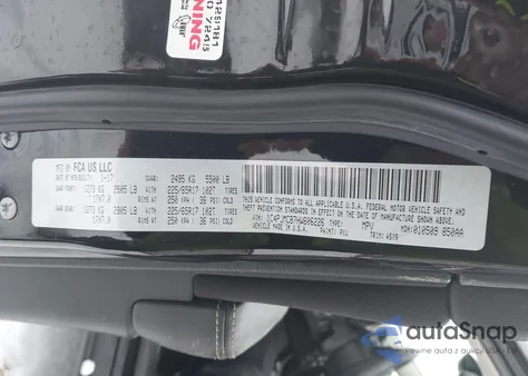 2017 Jeep Cherokee Latitude 4X4 z USA, uszkodzony, nr VIN 1C4PJMCB7HW606226